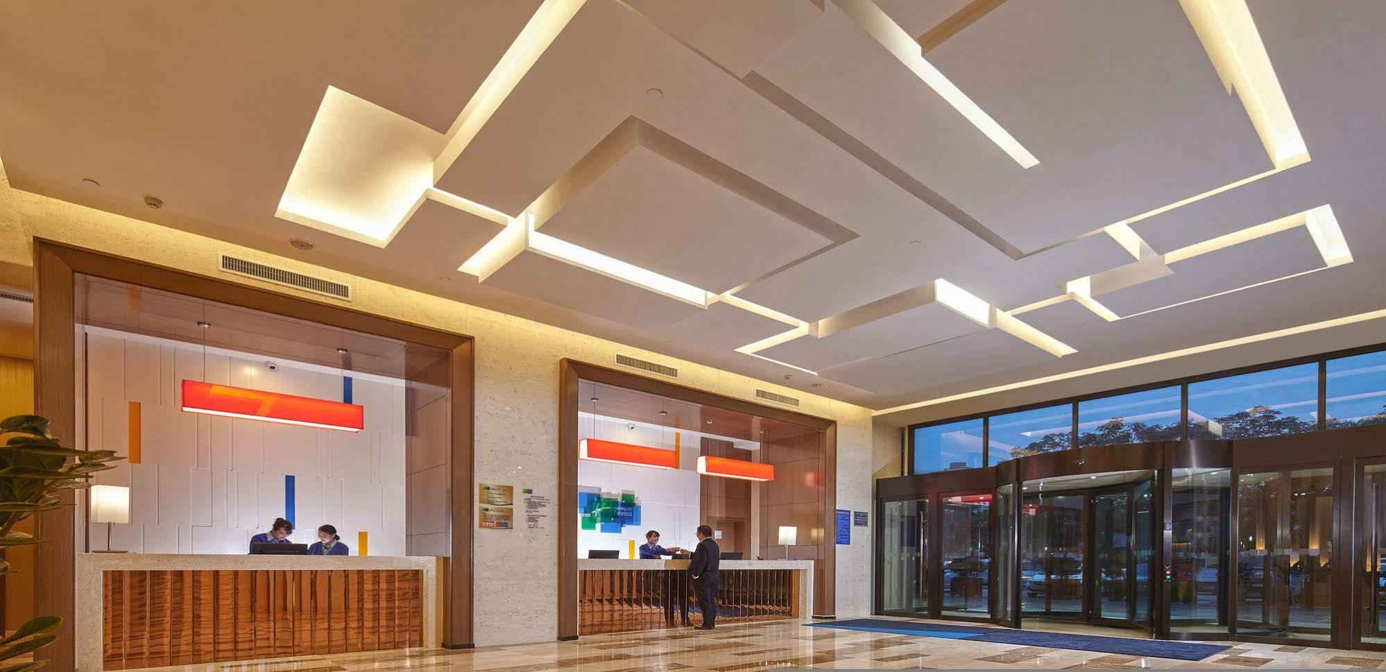 Holiday Inn Express Baoji City Centre By Ihg Eksteriør billede